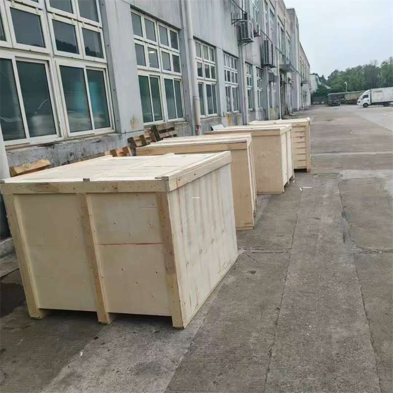 沛县尼勒克县：物流专线的高效货运之旅